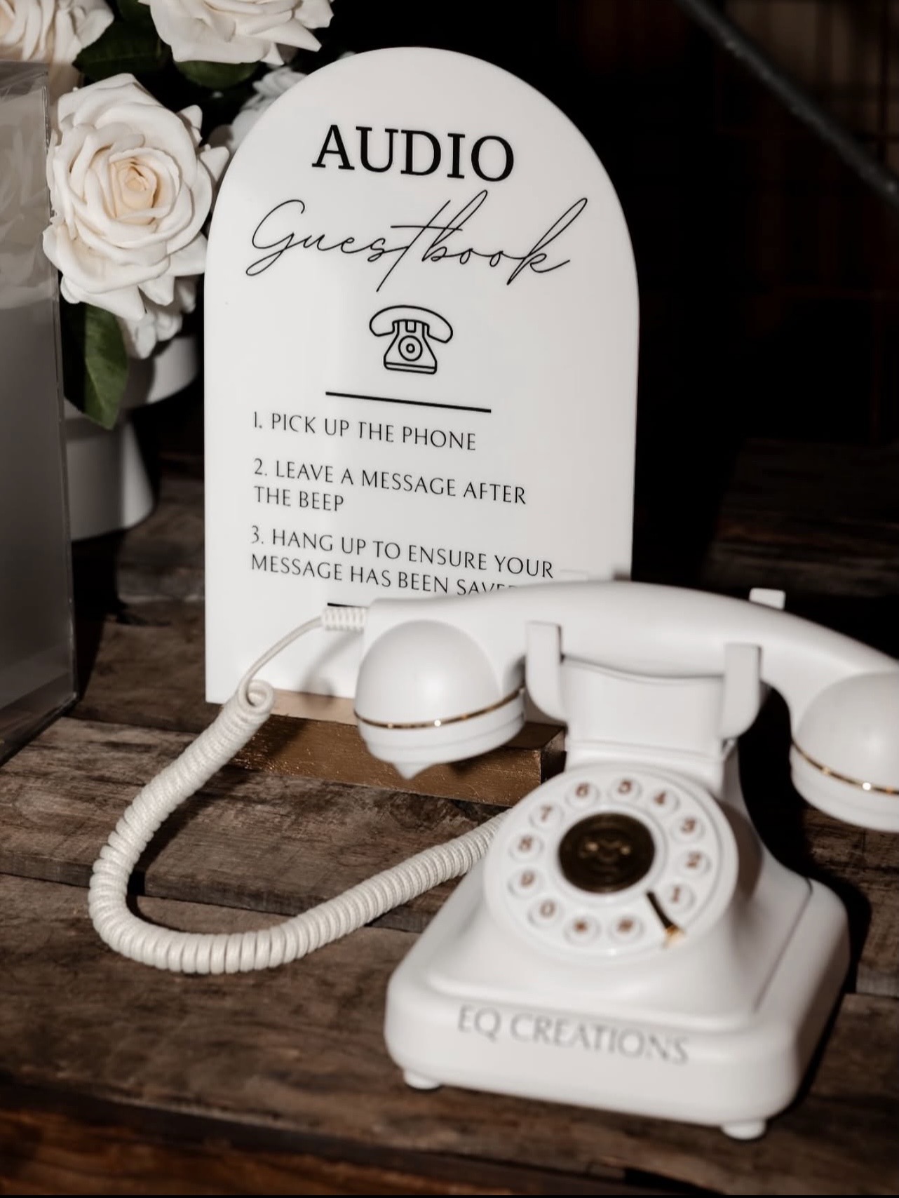 Vintage-style audio guestbook phone